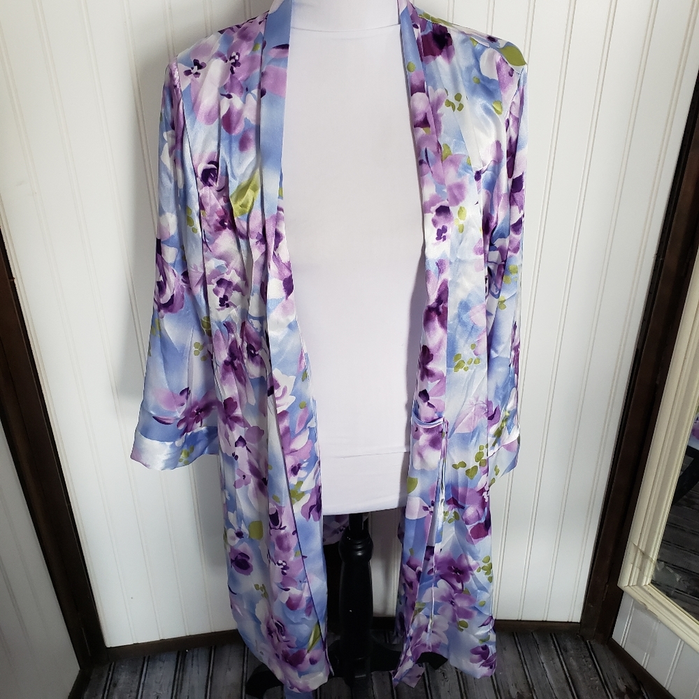 Vintage 90's purple floral silk bathrobe gown - Picture 2 of 6